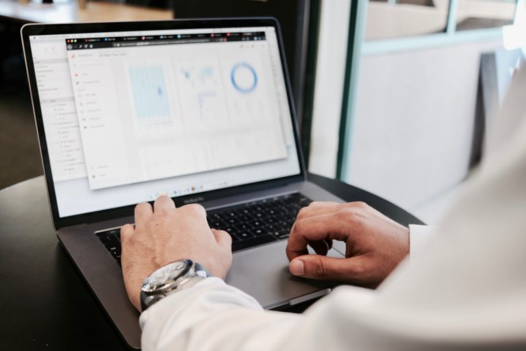 Guest Article: Tech Monitor’s Amy Borrett Highlights How Data Trust Gap Endangers Successful Digital Transformation